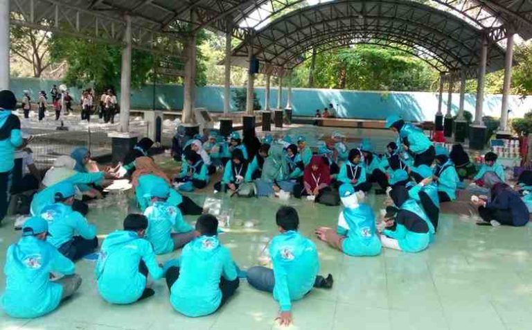 Asep R Sundapura dan Kaca Geulis Hadirkan Wisata Literasi Budaya
